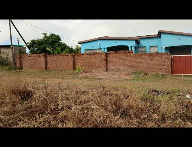 3 BEDROOM HOUSE FOR SALE IN MAKUMEKE